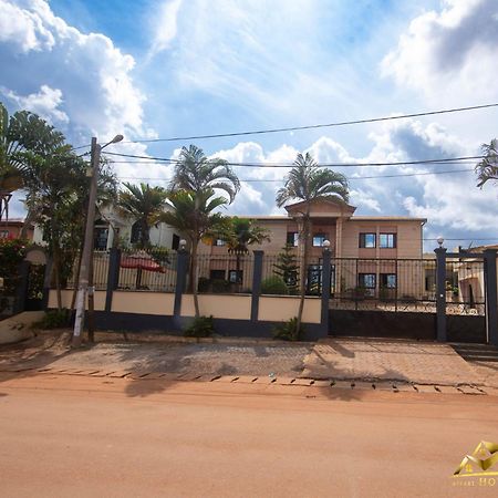 Appart Hotel Mireille Yaoundé Eksteriør billede