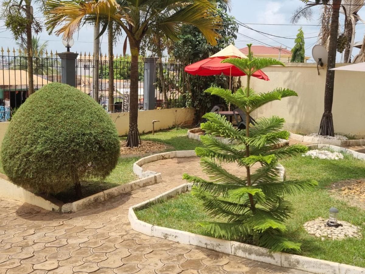 Appart Hotel Mireille Yaoundé Eksteriør billede