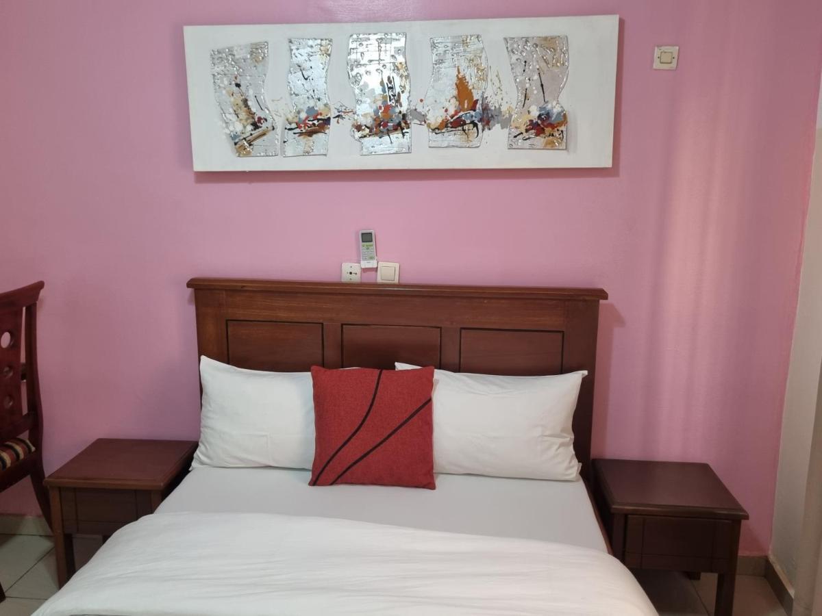 Appart Hotel Mireille Yaoundé Eksteriør billede