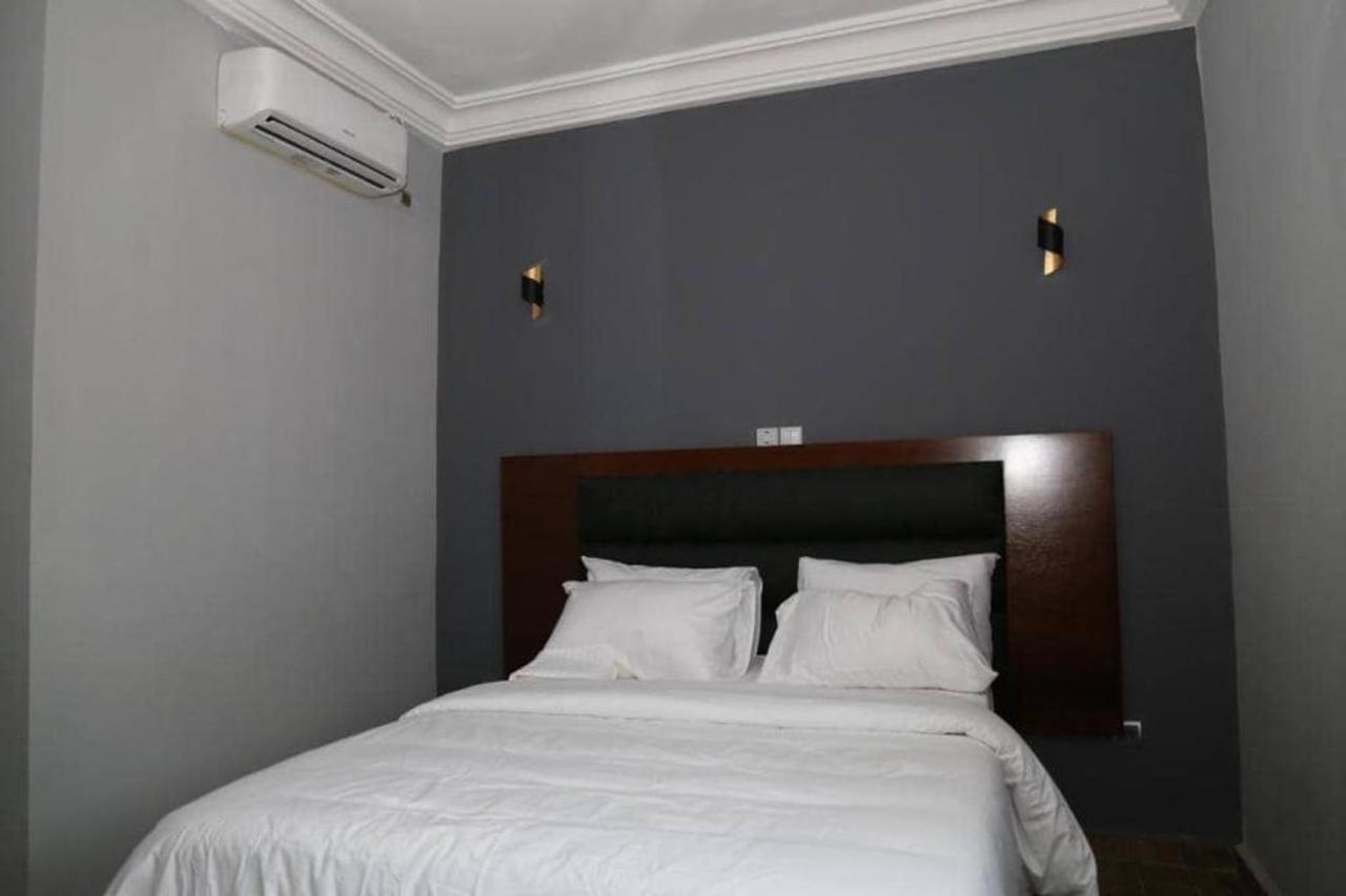 Appart Hotel Mireille Yaoundé Eksteriør billede