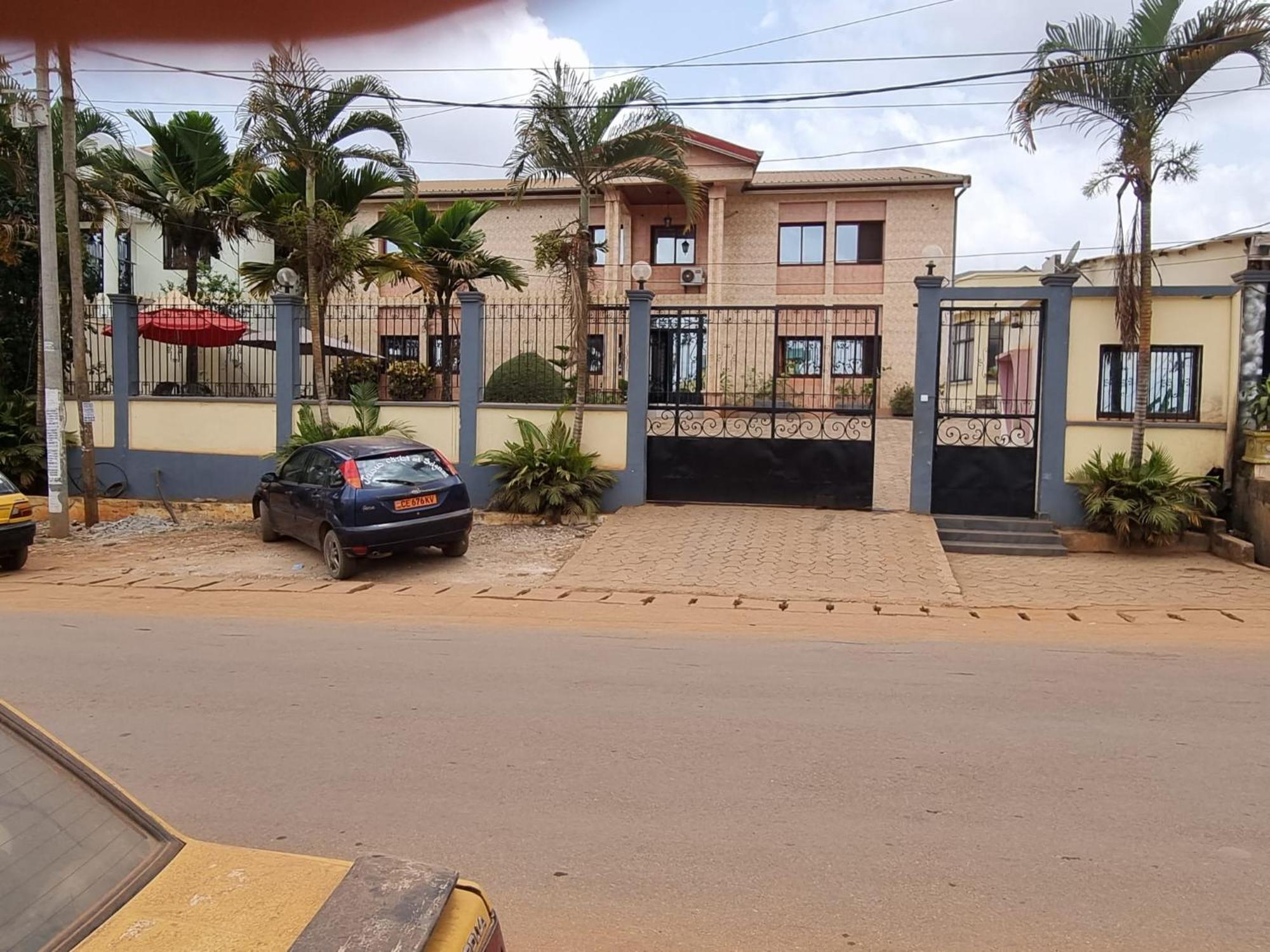 Appart Hotel Mireille Yaoundé Eksteriør billede