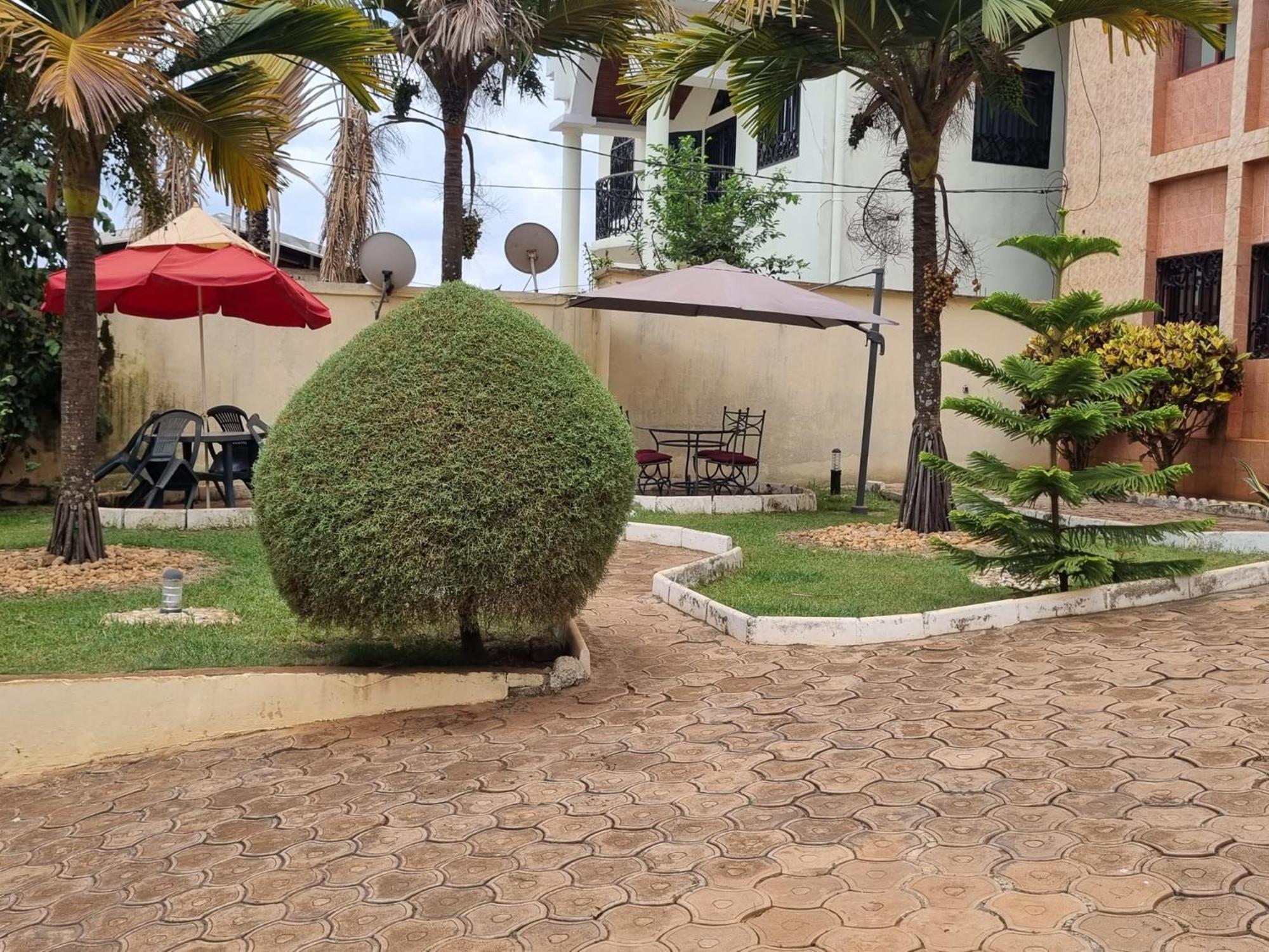 Appart Hotel Mireille Yaoundé Eksteriør billede