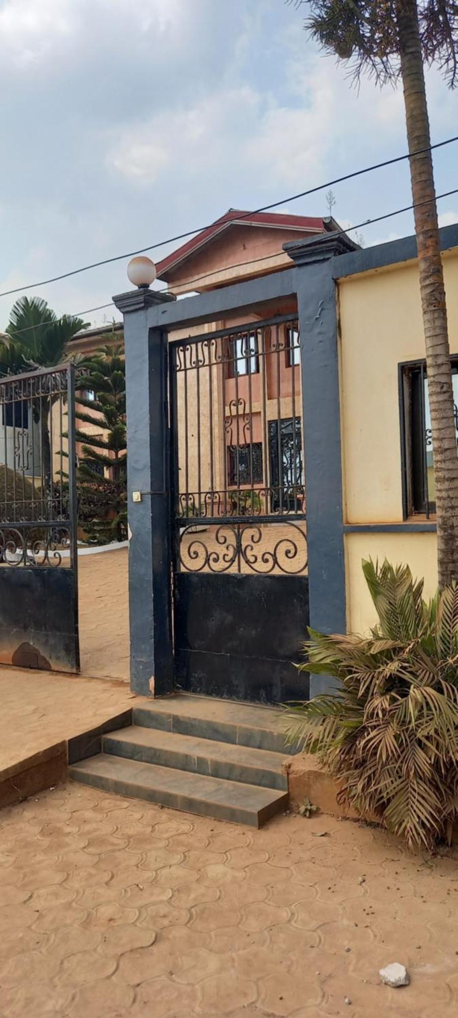 Appart Hotel Mireille Yaoundé Eksteriør billede