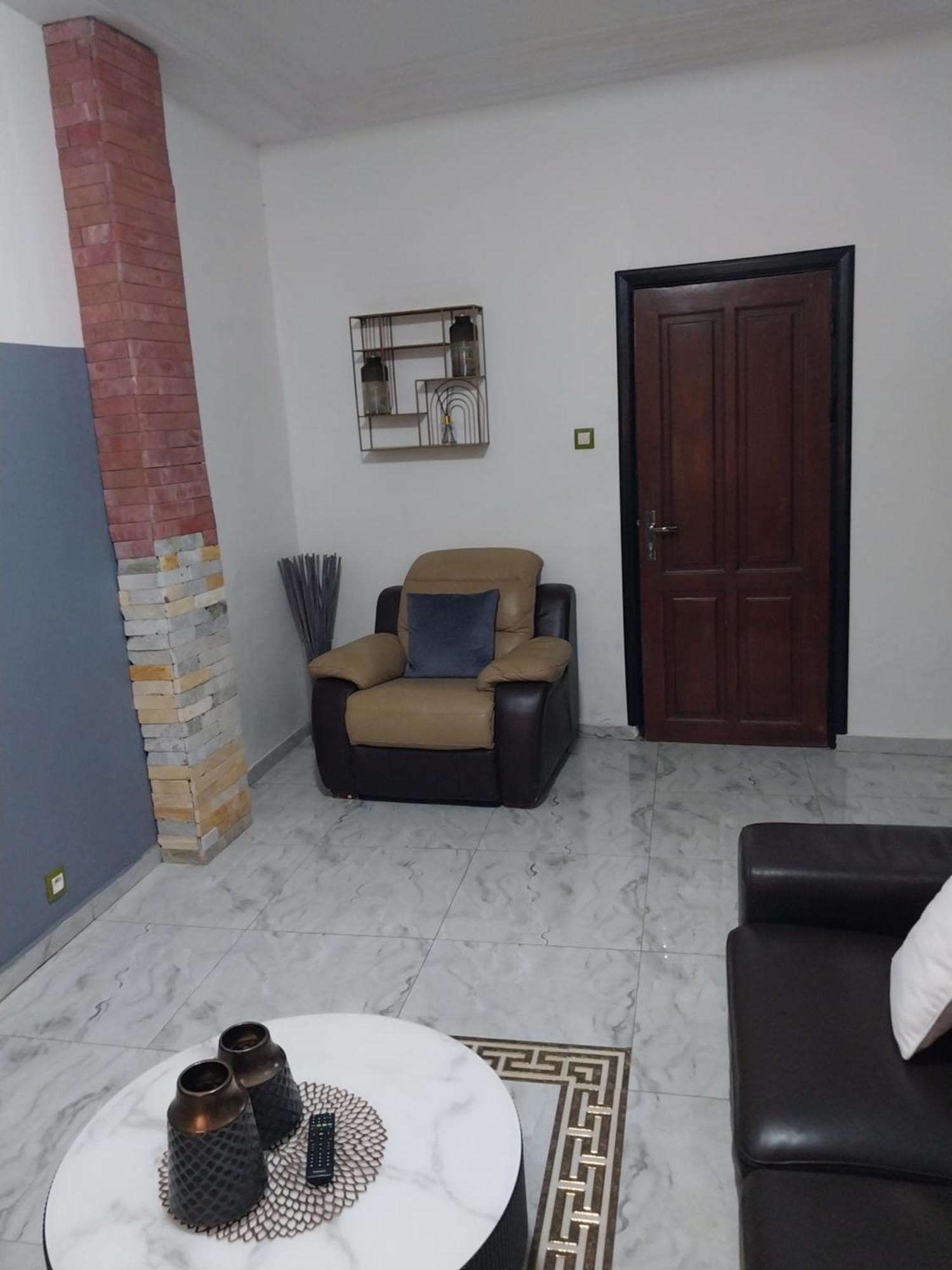 Appart Hotel Mireille Yaoundé Eksteriør billede
